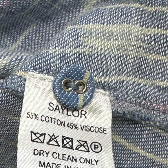 SAYLOR Blue and Purple Flutter Sleeve Crop Blouse - Picture 7 of 7